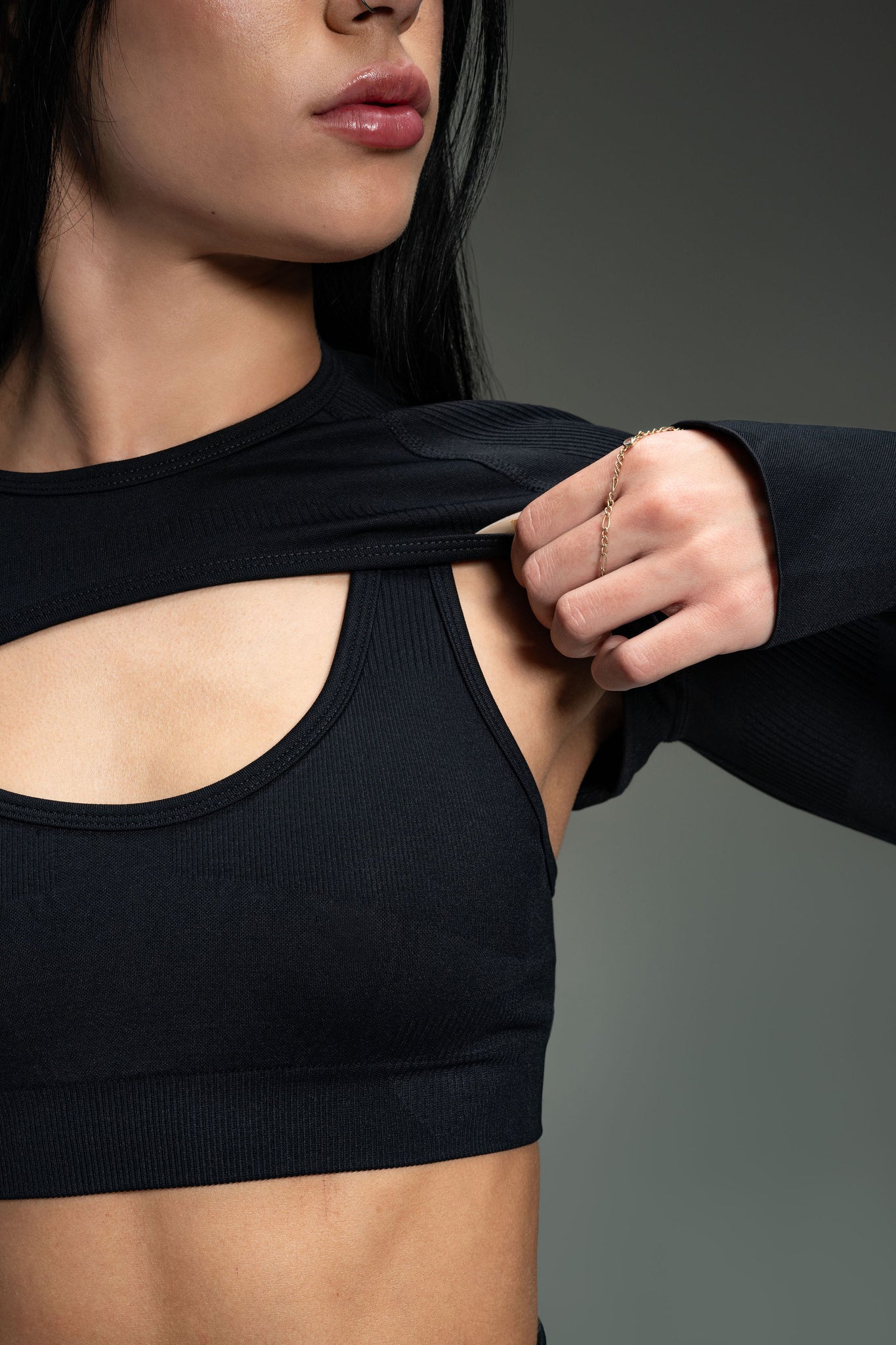 Nova Seamless Bolero - Black