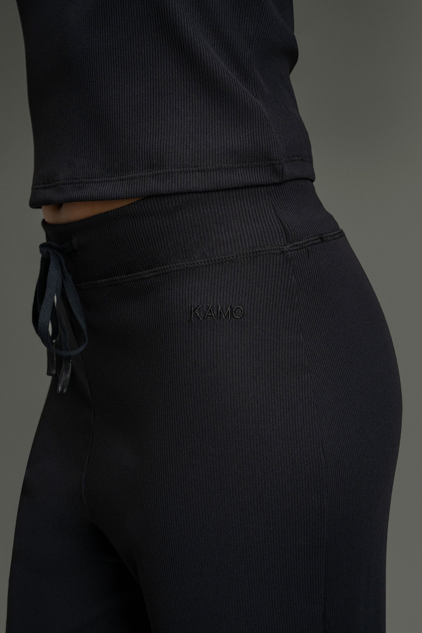 Regular Rib Relaxed Pants 30" - Chaorcal Black